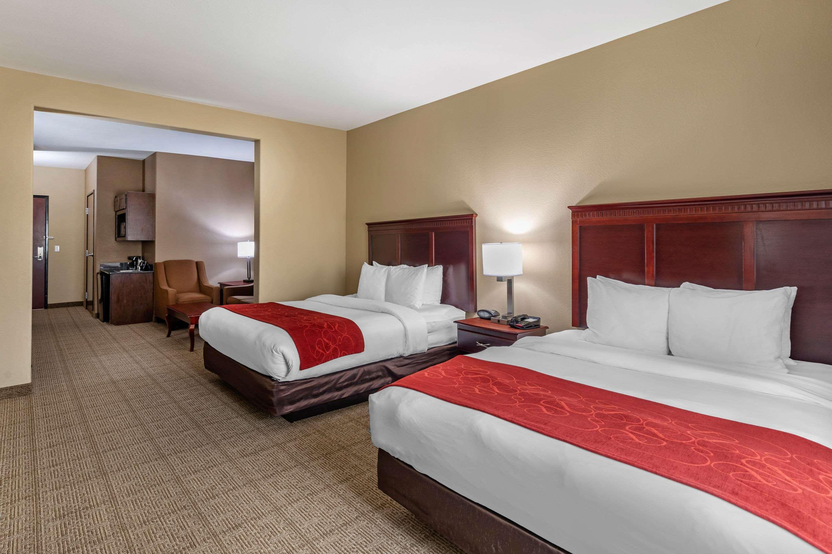 Comfort Suites Ennis Eksteriør billede
