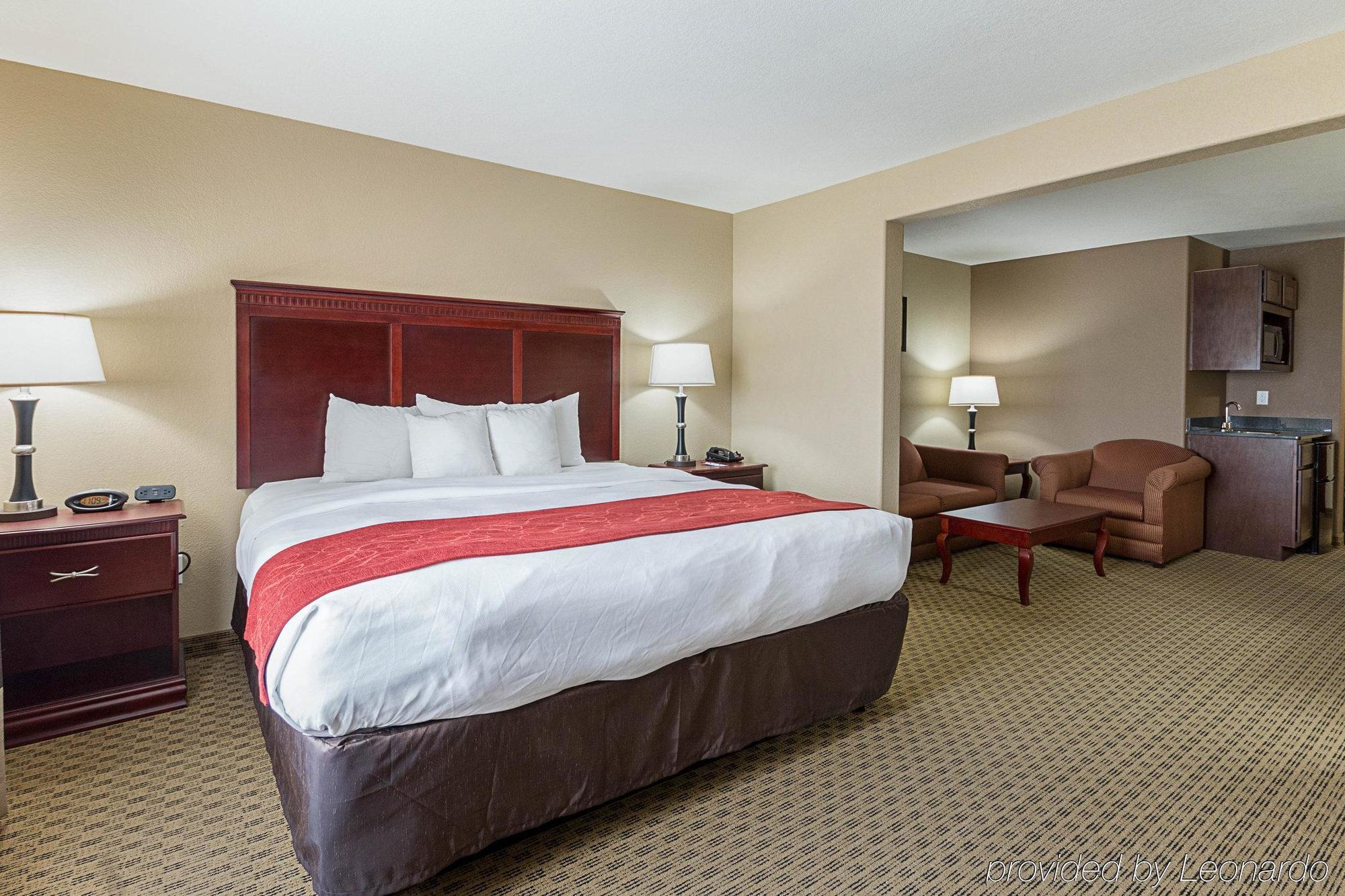 Comfort Suites Ennis Eksteriør billede